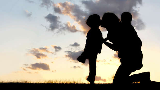 mother-children-silhouette_620x350.jpg