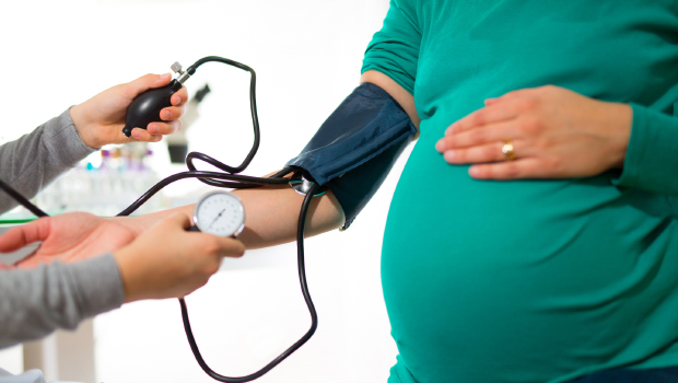 Hypertension-in-pregnancy_2col.jpg